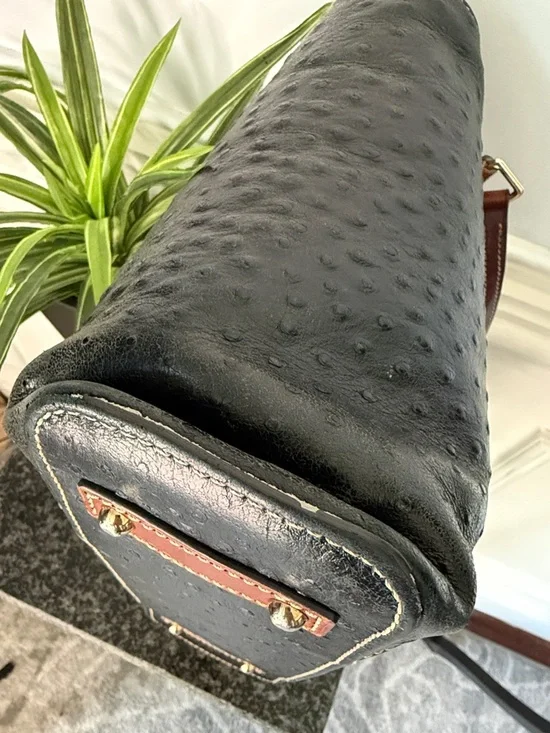 Dooney & Bourke Lexington Black Ostrich Style Leather Brown Trim Tote Bag - Picture 5 of 13